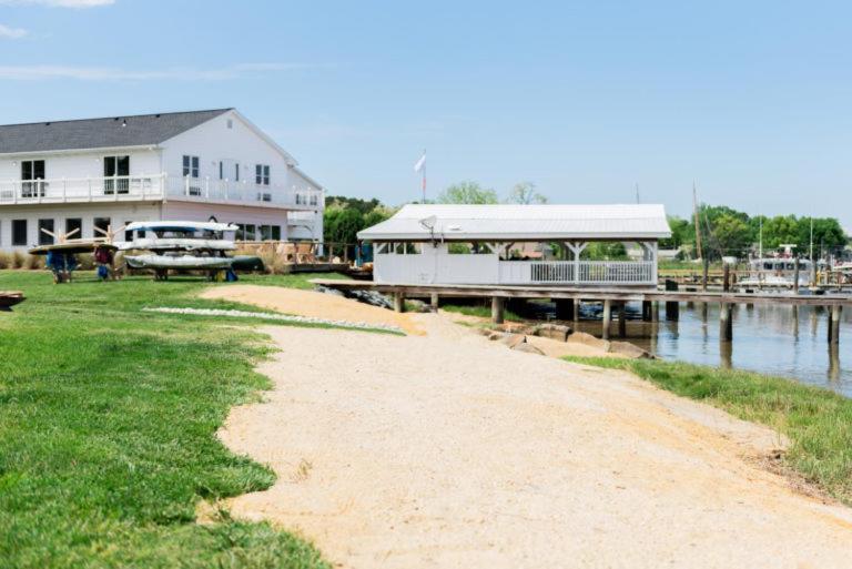 Wylder Hotel - Tilghman Island Экстерьер фото